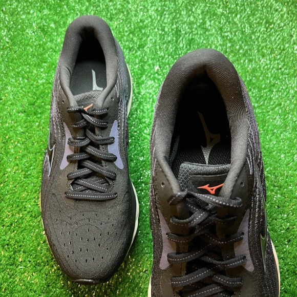 Mizuno Wave Sky 6 Women's Size 8.5 ‘Black/quicksilver’ Running Shoes 411371.90QS - Picture 15 of 15